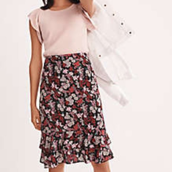 Ann Taylor Floral Ruffle Pencil Skirt Size 0 NWT - Picture 4 of 11